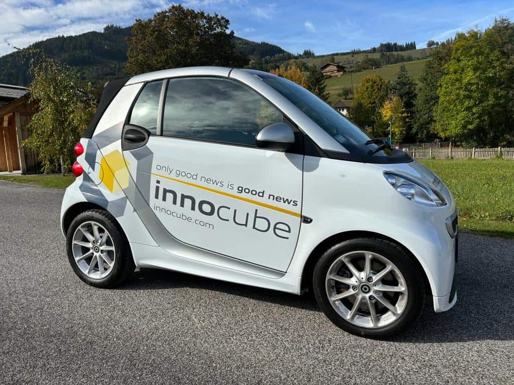 innocube — Fahrzeugbeschriftung